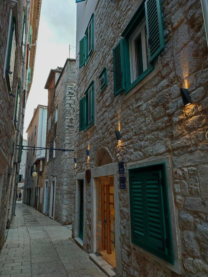 St. Clara Old Town Aparthotel Šibenik Buitenkant foto